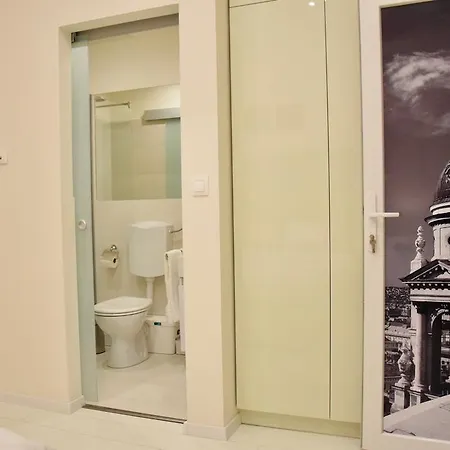 Binder-home Stylish Budapest/parliament * Budapest