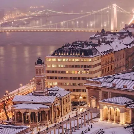 Binder-home Stylish Budapest/parliament