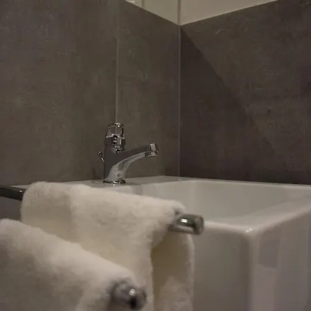 Binder-home Stylish Budapest/parliament Appartamento *