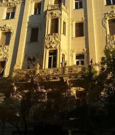 Binder-home Stylish Budapest/parliament * Budapest