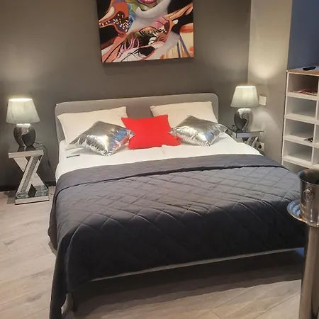 Binder-home Stylish Budapest/parliament Budapest