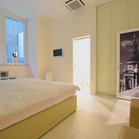 Apartment Binder-home Stylish Budapest/parliament