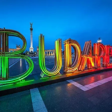 Apartment Binder-home Stylish Budapest/parliament