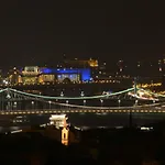 Binder-home Stylish Budapest/parliament *